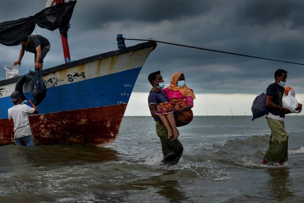 More than 150 Rohingya stranded on leaking boat off Thai coast, say activists - Vimarsana News