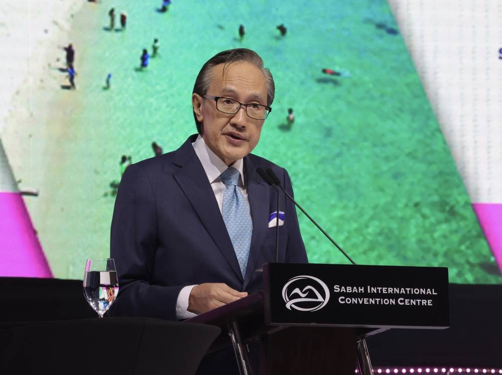 Masidi remained tight-lipped on if the 19 federal and state lawmakers who left Bersatu will be joining a little-known party called Parti Gagasan Rakyat Sabah. — Bernama pic