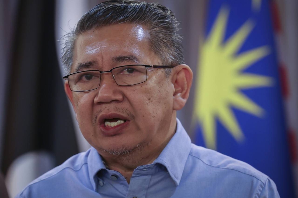 Minister of Domestic Trade and Cost of Living, Datuk Seri Salahuddin Ayub at a press conference at the Ministry of Domestic Trade, December 6, 2022. — Bernama pic