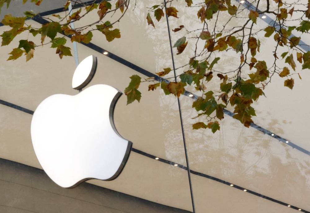 According to a report, Apple Inc is preparing to allow alternative app stores on its iPhones and iPads in the European Union as soon as late next year to comply with a new European competition law it had fought. ― Reuters file pic