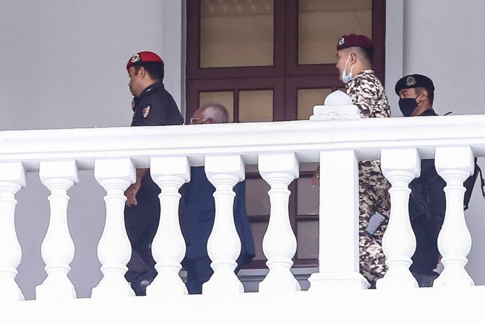 Former Prime Minister Datuk Seri Najib Razak is pictured at the Kuala Lumpur High Court, December 15, 2022. — Picture by Yusof Mat Isa
