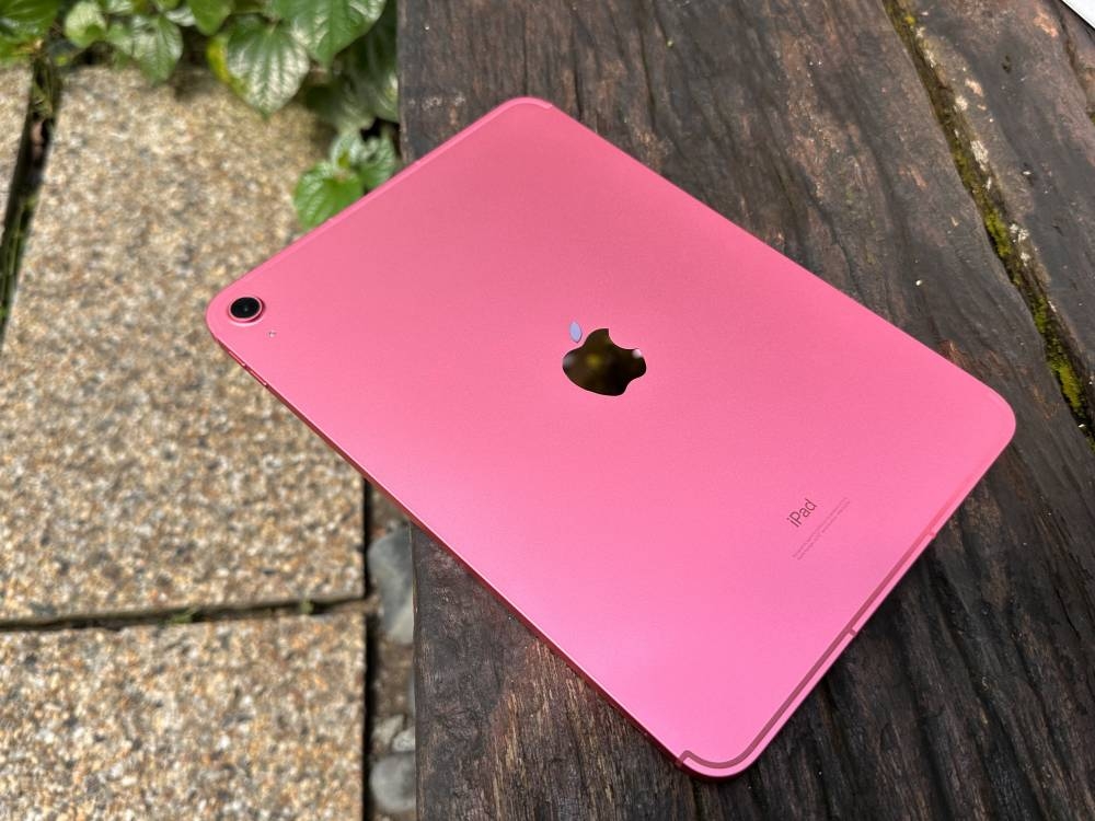 New 10th-gen iPad makes the basics look sexy