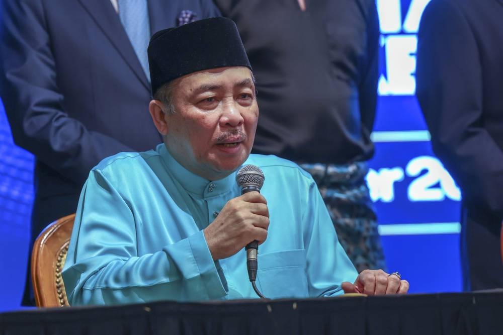 Sabah Chief Minister Datuk Seri Hajiji Noor said Prime Minister Datuk Seri Anwar Ibrahim’s move to transfer regulatory power of gas supply to the state is a positive move forward for the state towards realising the Malaysia Agreement 1963. — Bernama pic