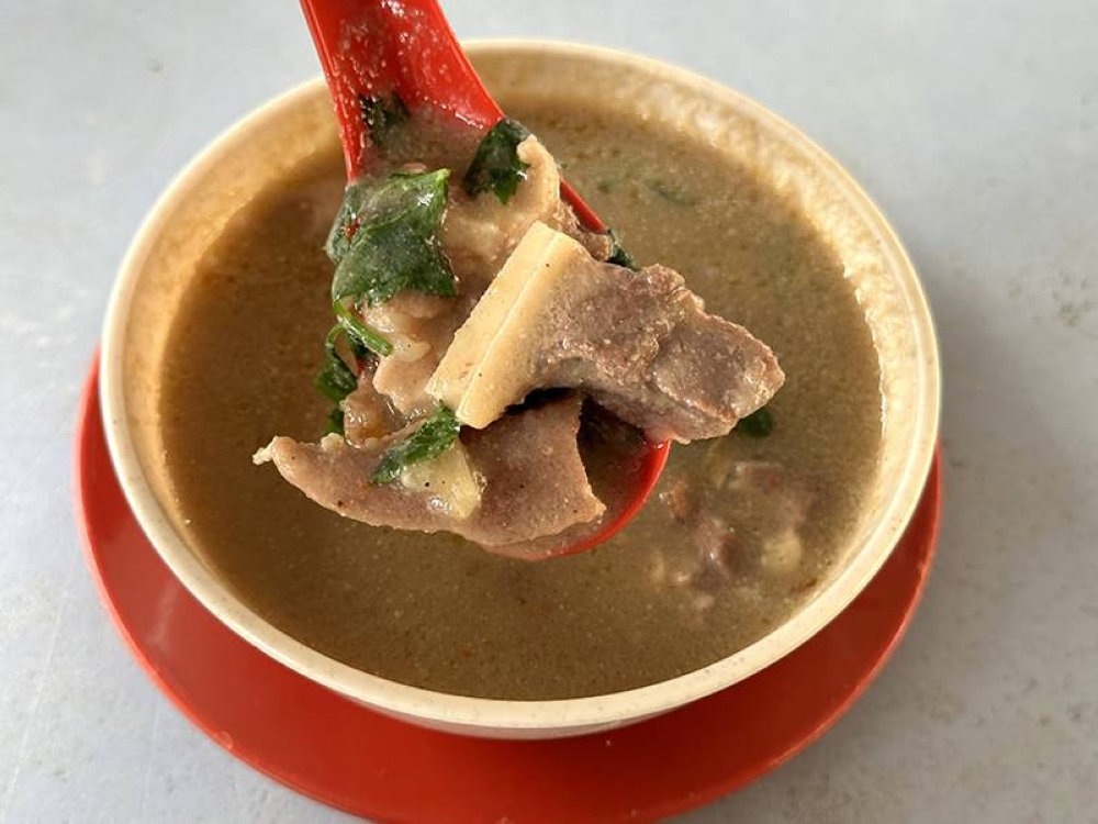 The 'sup kambing' is perfect for a rainy day