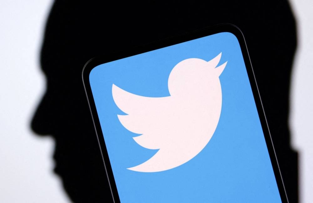 Twitter removes suicide prevention feature, says it's under revamp - Vimarsana News