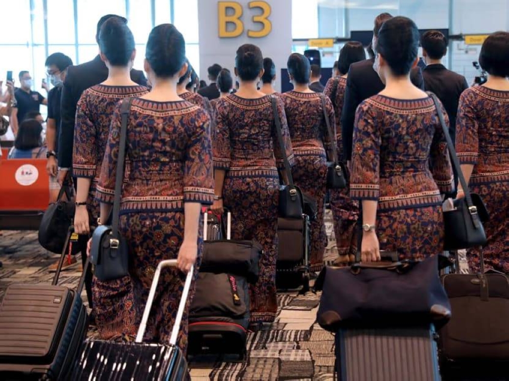 Singapore Airlines stewardesses at Changi Airport on Oct 24, 2020. — TODAY pic
