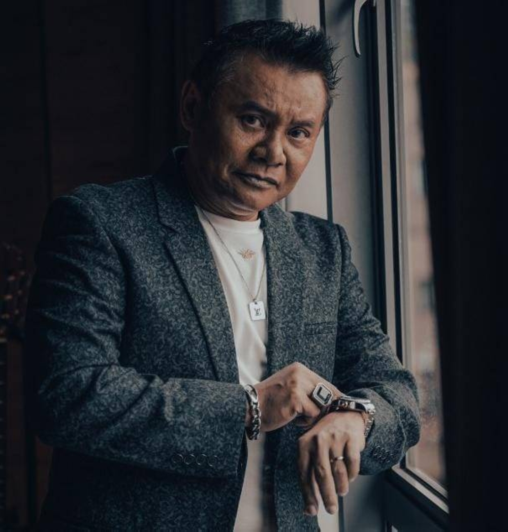 Be mesmerised by the performance of Malaysian singer Zainal Abidin this New Year's Eve - Vimarsana News