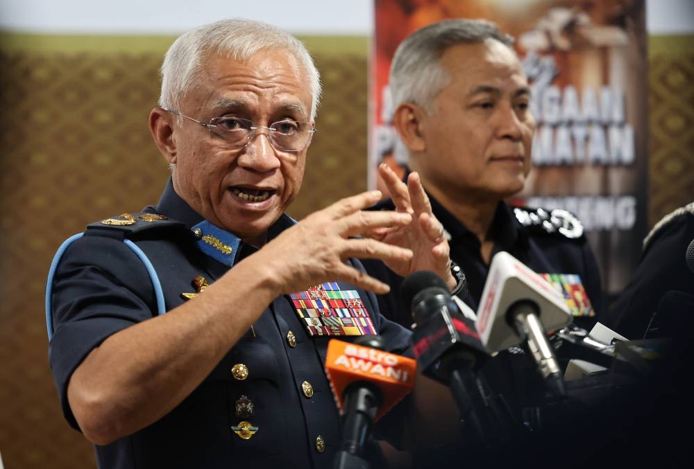 Chief of Defence Force Gen Tan Sri Affendi Buang speaks during a press conference after the appreciation ceremony for Op Benteng services at Wisma Pertahanan in Kuala Lumpur December 28, 2022. — Bernama pic