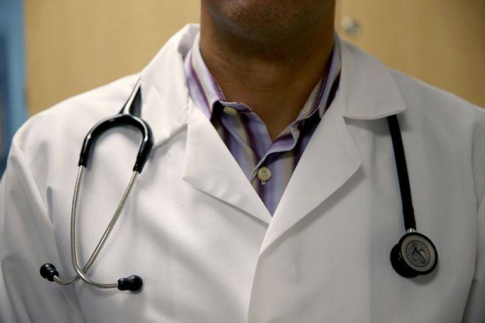 Doctors don't always have good bedside manners, but is it essential? No... and yes - Vimarsana News