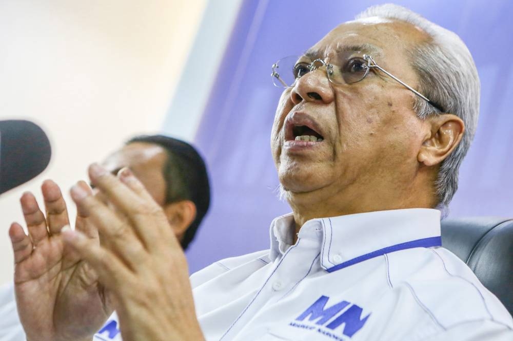 Annuar Musa takes legal action against three individuals for false accusation over KL Tower 'sale' - Vimarsana News