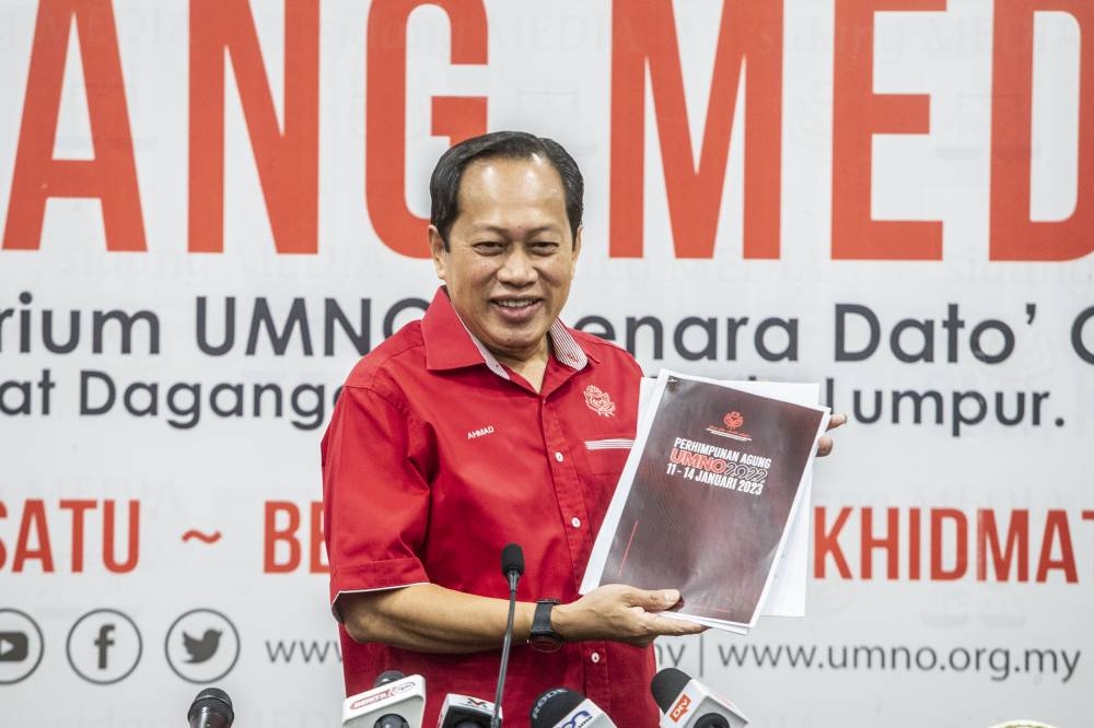 Umno secretary-general Datuk Seri Ahmad Maslan attends a press conference at Menara Dato Onn in Kuala Lumpur January 3, 2023. — Picture by Hari Anggara