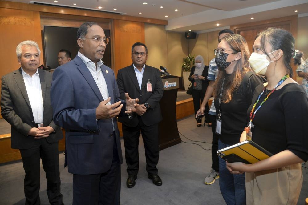Foreign Minister Datuk Seri Dr Zambry Abdul Kadir speaking to reporters after a press conference regarding Prime Minister Datuk Seri Anwar Ibrahim's official visit to Indonesia, at the Kuala Lumpur International Airport, January 7, 2023. — Bernama pic
