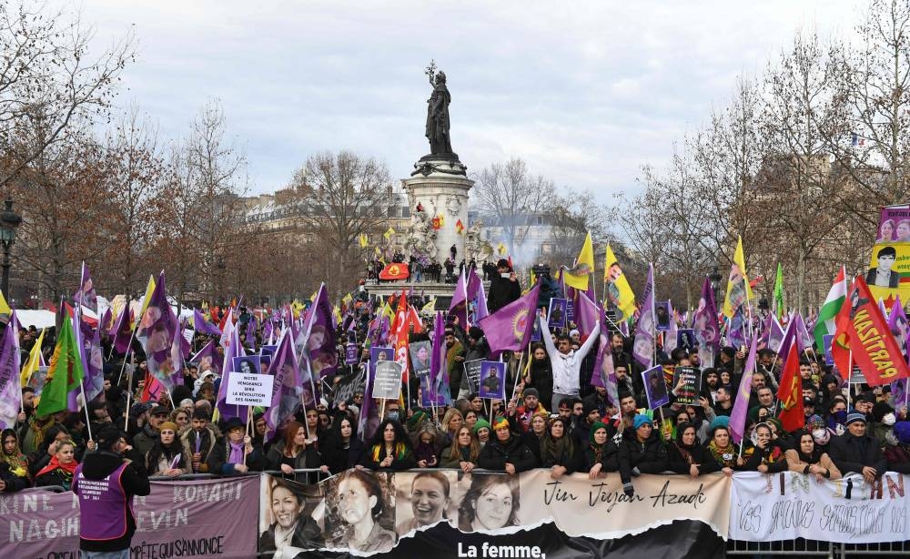 Thousands march in Paris in memory of '13 murder of Kurds - Vimarsana News