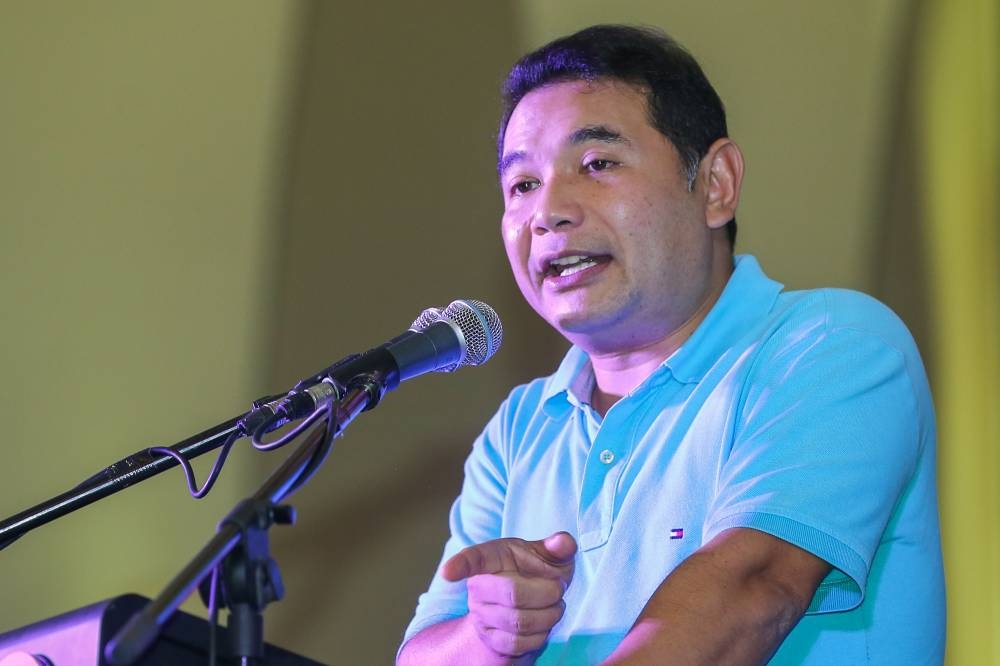 Rafizi Ramli speaks during the Selangor PKR convention at IDCC in Shah Alam January 14, 2023. — Picture by Yusof Mat Isa