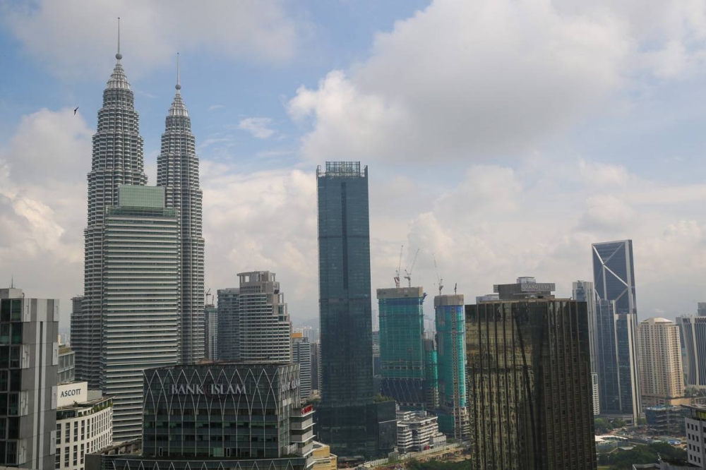 HSBC sees slower growth of 4.0pc for Malaysia's economy, KLCI to hit 1,570 pts in 2023 - Vimarsana News