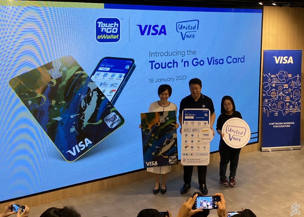 Touch ‘n Go eWallet has finally launched its Visa Prepaid card and applications are now available to all users starting today. — SoyaCincau pic