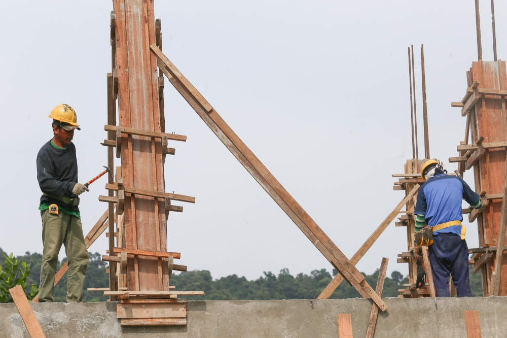 Zobir said that the lack of foreign labour and the rising price of raw materials played equal parts in creating a business environment full of desperate contractors willing to underquote to get projects, which left those unwilling to take such risks out of stable work. — Picture by Choo Choy May