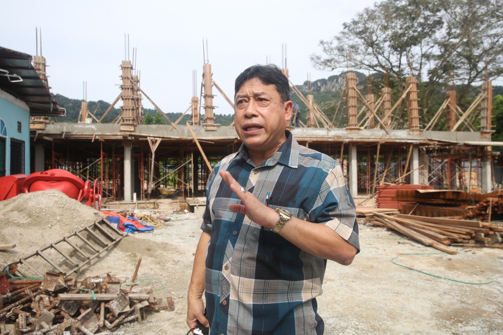 Zobir Osman, Zobir Osman, managing director of construction company Juru Wajar Sdn Bhd, speaks to Malay Mail during an interview January 13, 2023. — Picture by Choo Choy May