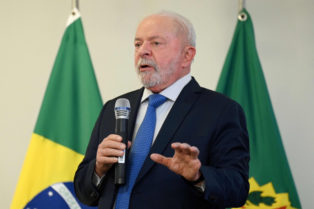 Brazil's Lula sacks army commander after anti-government riots - Vimarsana News