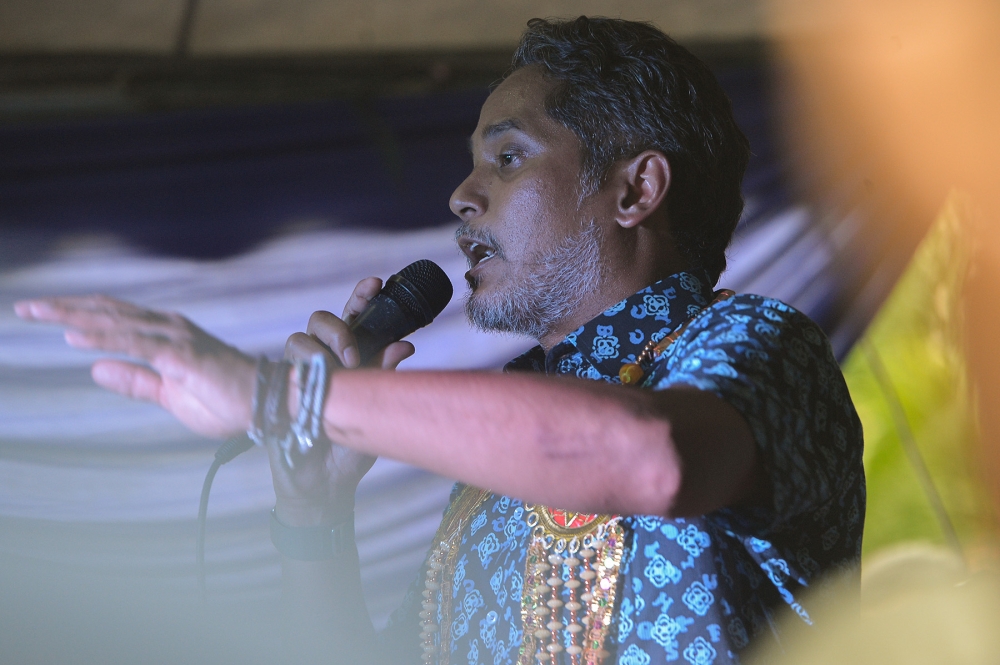 Former Umno Youth chief Khairy Jamaluddin has vowed to stay with the party.  — Picture by Miera Zulyana