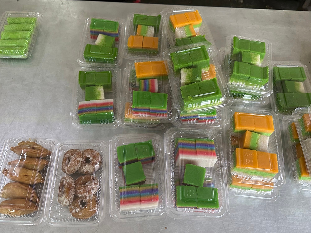 Pick up a sweet treat after a meal here.