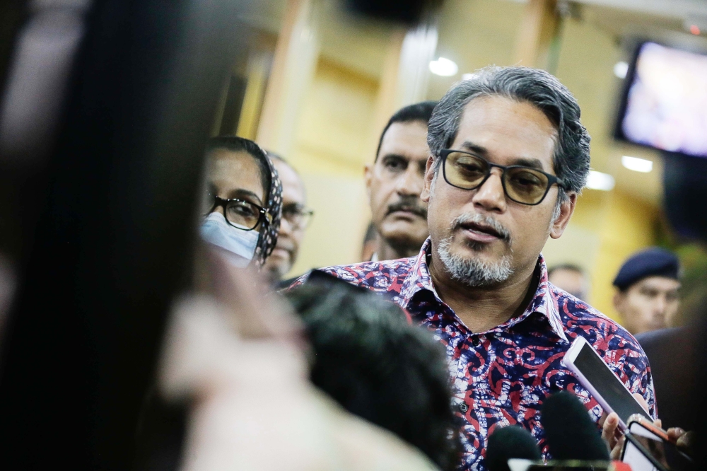 In this race, Khairy has lost his pacesetter spot but there are many kilometres left in this competition. — Picture by Sayuti Zainudin