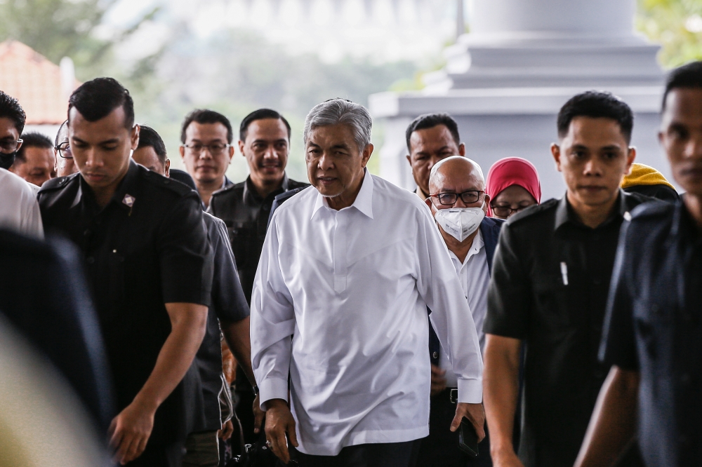 Deputy Prime Minister Datuk Seri Ahmad Zahid Hamidi arrives at the Kuala Lumpur High Court February 3, 2023. — Picture by Hari Anggara