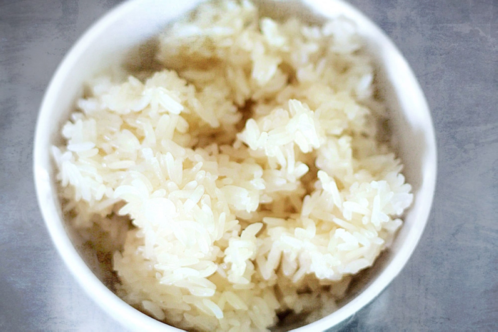 If you don’t have any leftover 'lap mei fan', use plain rice or glutinous rice instead.