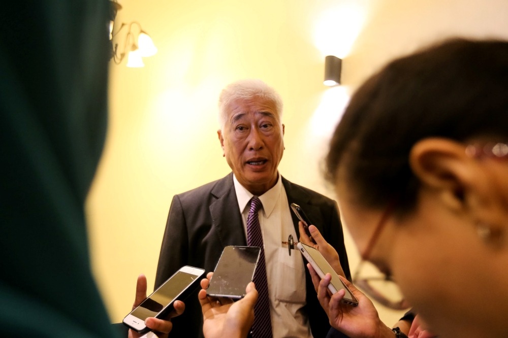 State Environment and Welfare Committee chairman Phee Boon Poh said as of 2am today, 38 people from nine families were taking shelter at Dewan Komuniti Kubang Menerong in the Seberang Perai Utara district, while 21 people from eight families at Sekolah Kebangsaan (SK) Bakap Indah in Seberang Perai Selatan. — File picture by Sayuti Zainudin