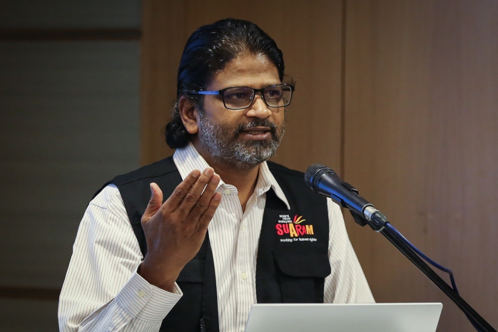 Suaram executive director Sevan Doraisamy asked the government to issue an official statement on its position on having no dress code for the public when dealing with government departments and agencies.— File picture by Yusof Mat Isa
