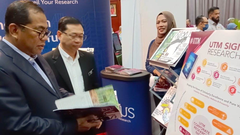 Higher Education Minister Datuk Seri Mohamed Khaled Nordin (far left) during his official visit to Universiti Teknologi Malaysia (UTM) in Skudai February 6, 2023. — Picture by Ben Tan