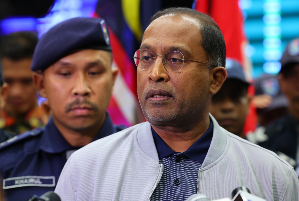 Foreign Minister Datuk Seri Zambry Abdul Kadir has confirmed that no Malaysians were affected by the deadly earthquake in Syria yesterday. — Bernama pic