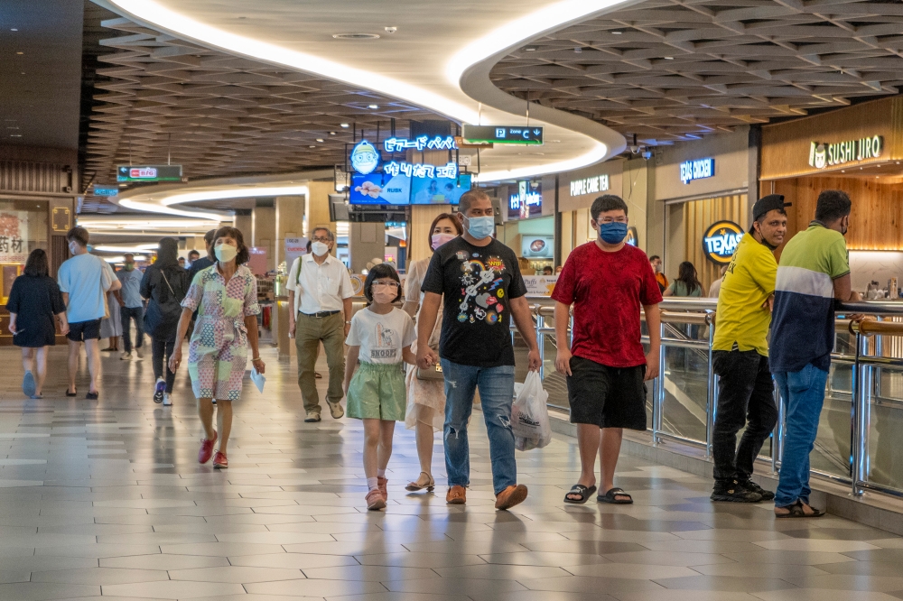 Joblessness and an economic recession are the top concerns for Malaysians coming out of the Covid-19 pandemic, according to the results of a regional survey on South-east Asian members. — Picture by Shafwan Zaidon