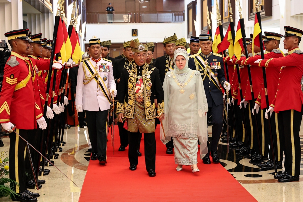 Yang di-Pertuan Agong Al-Sultan Abdullah Ri’ayatuddin Al-Mustafa Billah Shah and Raja Permaisuri Agong Tunku Hajah Azizah Aminah Maimunah Iskandariah arrive for the First Meeting of the Second Session of the 15th Parliament in Kuala Lumpur February 13, 2023. — Bernama pic
