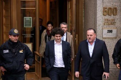 US judge tightens Sam Bankman-Fried's bail, sets hearing - Vimarsana News