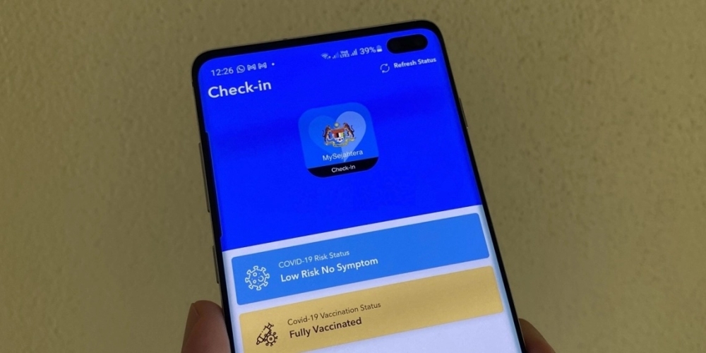 The MySJ app had been developed initially to register residents in Malaysia for the Covid-19 vaccine in 2021 to curb the coronavirus spread that had battered the country’s healthcare system. — SoyaCincau pic