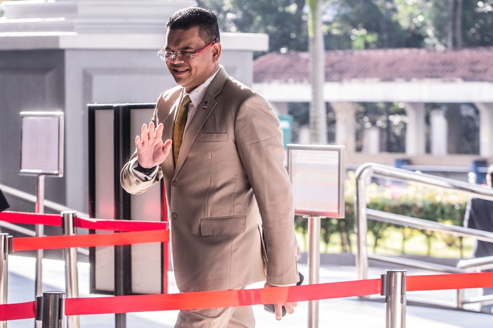 Datuk Lokman Noor Adam (pic) was known as a staunch backer of then Umno president Datuk Seri Najib Razak. — Picture by Hari Anggara