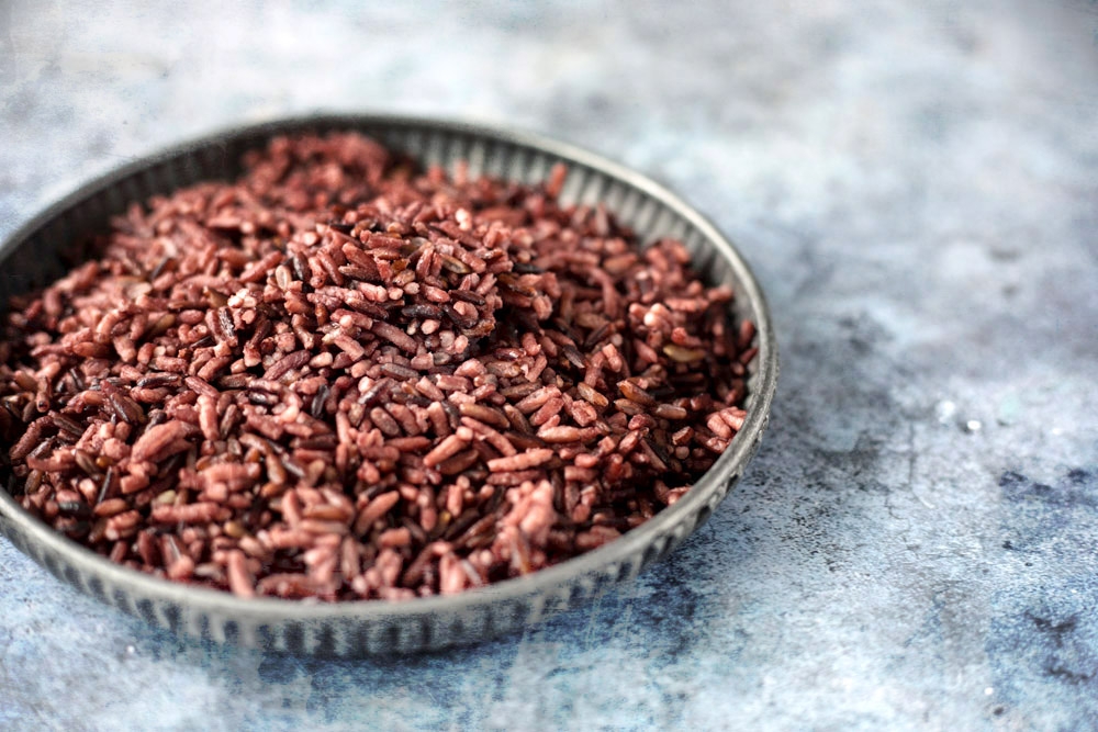 Use healthier grains such as brown rice, Thai riceberry or quinoa for a nuttier, chewy texture.