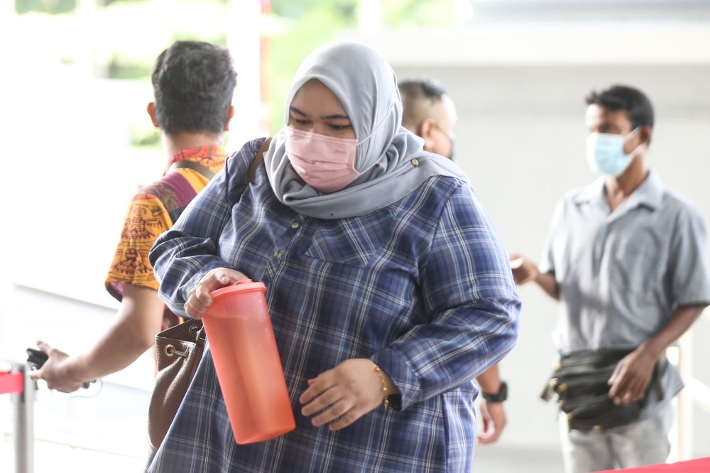 Rumah Bonda founder Siti Bainun Ahd Razali is seen at Kuala Lumpur High Court August 29, 2022. — Picture by Ahmad Zamzahuri