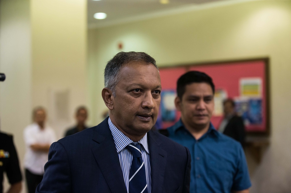 Former BSI Banker Kevin Michael Swampillai is pictured at the Kuala Lumpur Court Complex March 2, 2023. ― Picture by Sayuti Zainudin