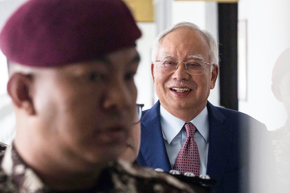 Former Prime Minister Datuk Seri Najib Razak at the Kuala Lumpur Court Complex March 2, 2023. ― Picture by Sayuti Zainudin 