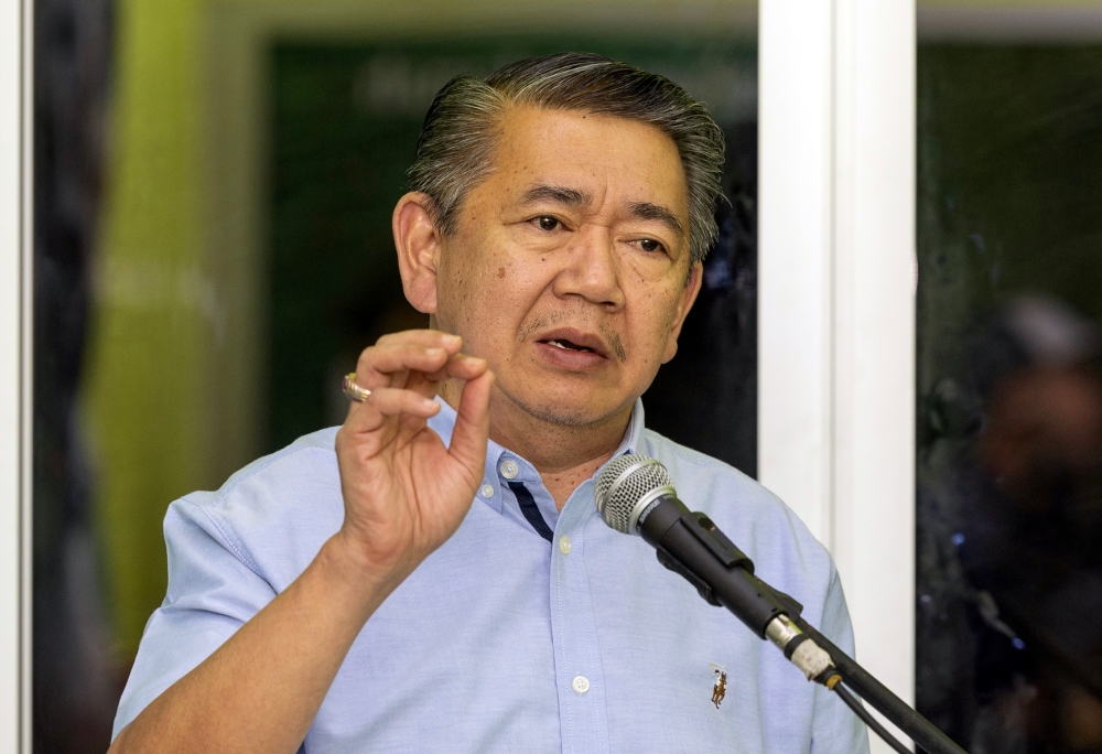 Domestic Trade and Cost of Living Minister, Datuk Seri Salahuddin Ayub speaks at the Kelantan State Level Menu Rahmah Launching Ceremony at Pasir Tumboh in Kota Baru March 2, 2023. — Bernama pic