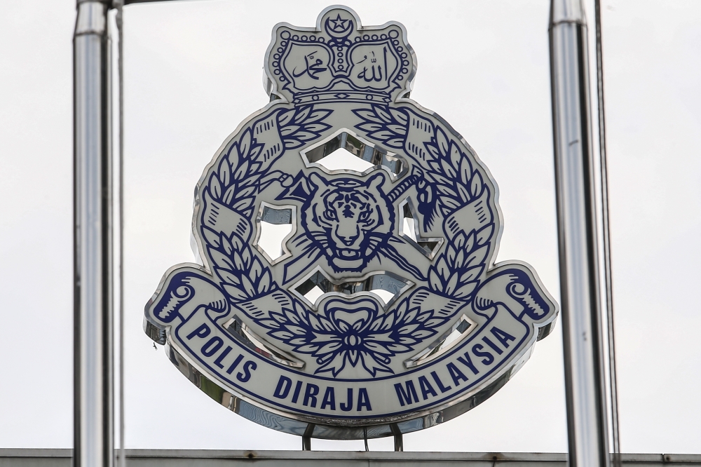 Selangor police chief Datuk Hussein Omar Khan said the three suspects, aged 30 to 43, were arrested on Feb 28 at three separate locations around Kuang and Meru, and are under remand for seven days starting yesterday. — Picture by Hari Anggara