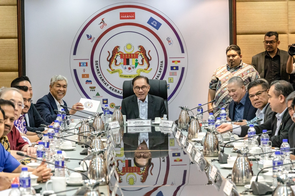 Prime Minister Datuk Seri Anwar Ibrahim chairs the first Unity Government Secretariat meeting at the Umno headquarters in Menara Dato’ Onn, Kuala Lumpur February 7, 2023. ― Picture by Firdaus Latif