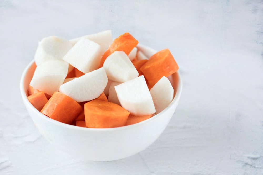 White radish and carrots add a natural sweetness.