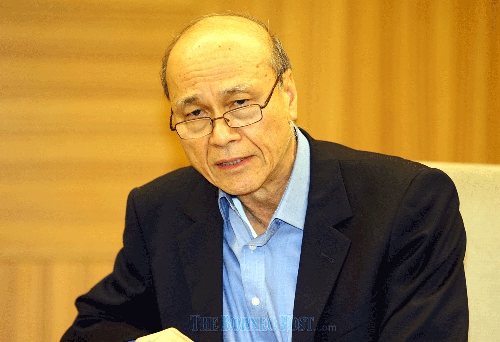 Tan Sri Lee Lam Thye said stateless children were deprived of the rights to education in public schools and free medical care, and this had exposed them to be easily exploited and abused. — Borneo Post pic