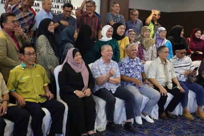 DPM Fadillah: Too early to judge unity govt - Vimarsana News