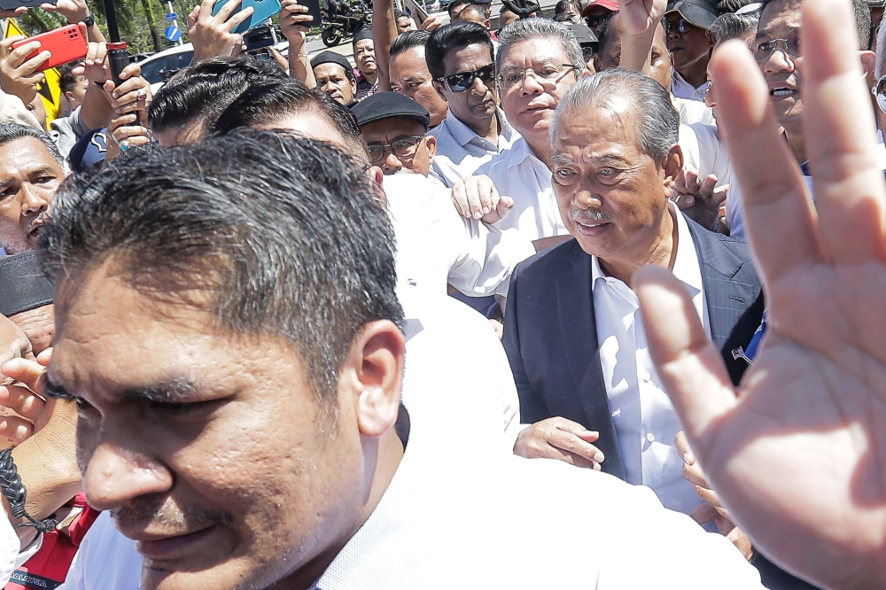 Perikatan Nasional chairman Tan Sri Muhyiddin Yassin arrives at the MACC headquarters in Putrajaya March 9, 2023. ― Picture by Sayuti Zainudin