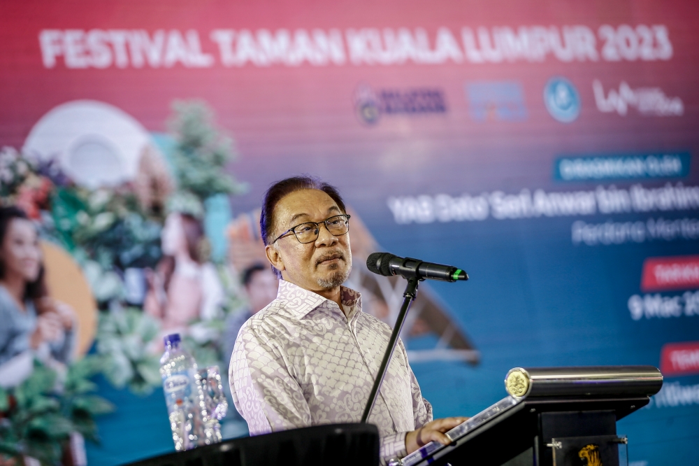 Prime Minister Datuk Seri Anwar Ibrahim delivers his speech during the Kuala Lumpur Garden Festival 2023 at Taman Tasik Titiwangsa March 9, 2023. — Picture by Hari Anggara