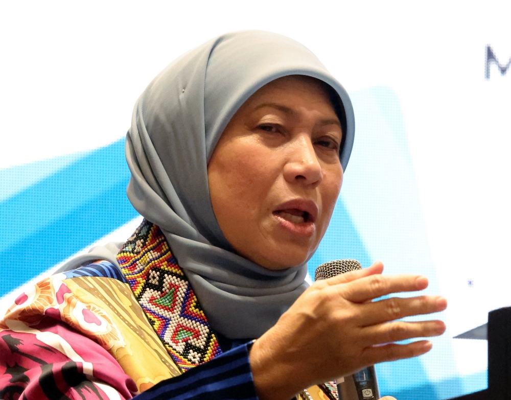 Women, Family and Community Development Minister Datuk Seri Nancy Shukri speaks during the launch of a new guideline book as a reference to evaluate the eligible parties to be the guardians of the children in Kota Kinabalu March 11, 2023. — Bernama pic
